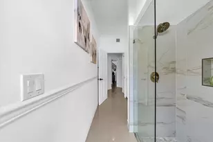 13702 NW 10th Ct, Pembroke Pines, FL 33028 - Photo 36