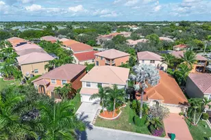 11571 NW 4th Manor, Coral Springs, FL 33071 - Photo 32