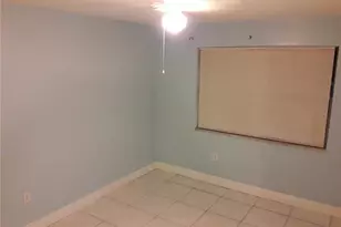 [Address not provided], North Miami Beach, FL 33179 - Photo 4