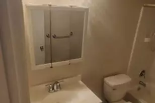 1501 Crescent Cir, Lake Park, FL 33403 - Photo 6