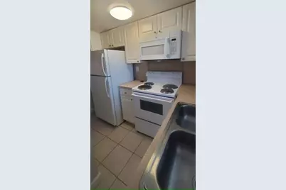 1501  Crescent Cir, Unit #E-46, Lake Park, FL 33403 - Photo 8