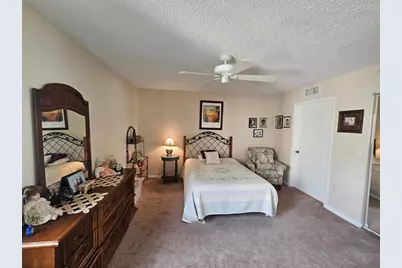 9525  Weldon Cir, Unit #410, Tamarac, FL 33321 - Photo 16