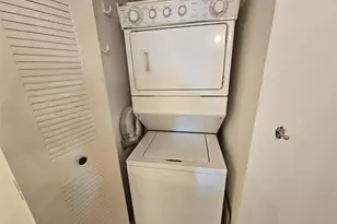 9525 Weldon Cir, Tamarac, FL 33321 - Photo 24