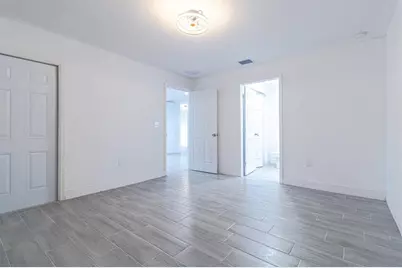 163 W Blue Heron Blvd, Riviera Beach, FL 33404 - Photo 14