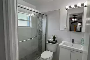 6100 NE 4th Ave, Oakland Park, FL 33334 - Photo 20