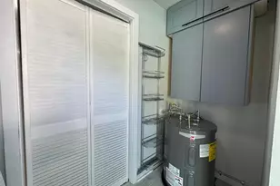 6100 NE 4th Ave, Oakland Park, FL 33334 - Photo 36