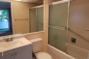 278 Flanders F, Delray Beach, FL 33484 - Photo 6