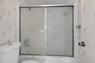 650 SW 124th Ter Unit #404 P, Pembroke Pines, FL 33027 - Photo 16