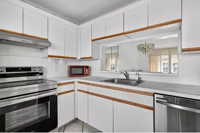 650 SW 124th Ter, Unit #404 P, Pembroke Pines, FL 33027 - Photo 10