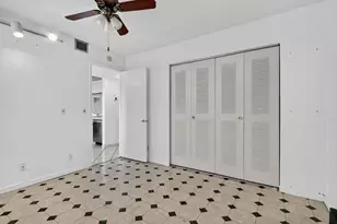 650 SW 124th Ter Unit #404 P, Pembroke Pines, FL 33027 - Photo 18