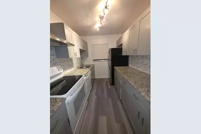 5073  Lakefront Blvd, Unit #C, Delray Beach, FL 33484 - Photo 6