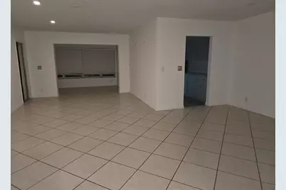 5073  Lakefront Blvd, Unit #C, Delray Beach, FL 33484 - Photo 4