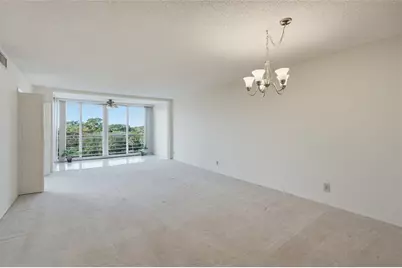 575  Oaks Ln, Unit #608, Pompano Beach, FL 33069 - Photo 8
