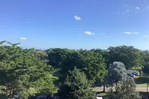 575 Oaks Ln, Pompano Beach, FL 33069 - Photo 4