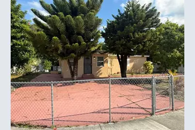 691 NW 187th St, Miami, FL 33169 - Photo 1
