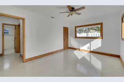 29 SE 8th St, Dania Beach, FL 33004 - Photo 22