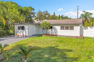 29 SE 8th St, Dania Beach, FL 33004 - Photo 6