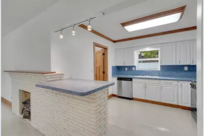 29 SE 8th St, Dania Beach, FL 33004 - Photo 14