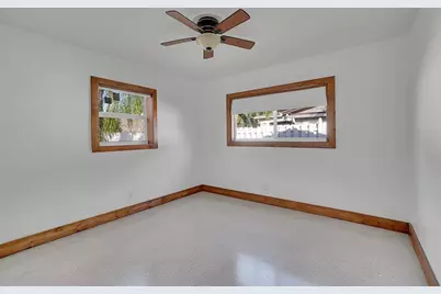 29 SE 8th St, Dania Beach, FL 33004 - Photo 24