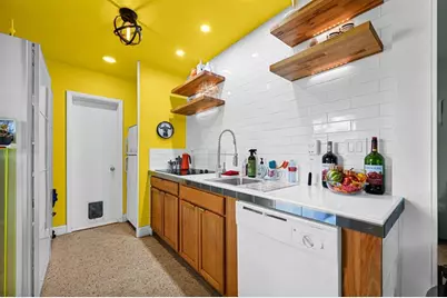 2204 NW 3rd Ave, Wilton Manors, FL 33311 - Photo 8