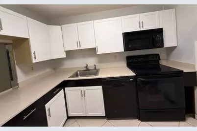 3550 NW 104th Ave, Coral Springs, FL 33065 - Photo 2