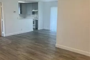 560 SW 14th St, Deerfield Beach, FL 33441 - Photo 4