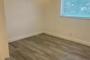 560 SW 14th St, Deerfield Beach, FL 33441 - Photo 14