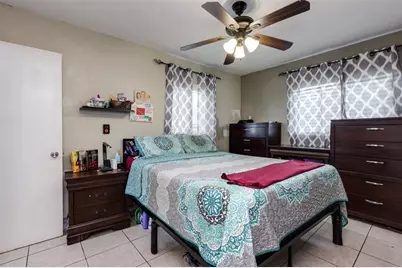 1610 SW 68th Ter, North Lauderdale, FL 33068 - Photo 14