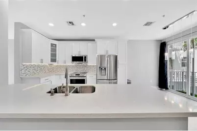 2725 NE 8 Ave, Unit #113, Wilton Manors, FL 33334 - Photo 20