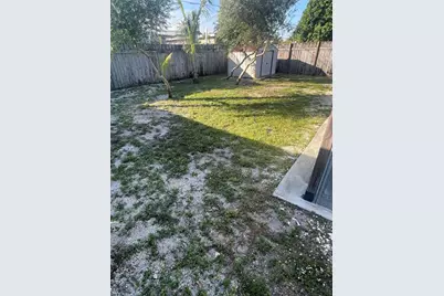 3611 NE 15th Ave, Pompano Beach, FL 33064 - Photo 10