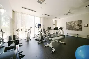 2480 Presidential Way, West Palm Beach, FL 33401 - Photo 34