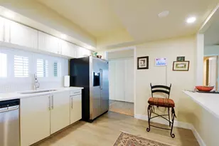 2480 Presidential Way, West Palm Beach, FL 33401 - Photo 16