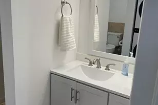 5911 NE 15th Ave, Fort Lauderdale, FL 33334 - Photo 10