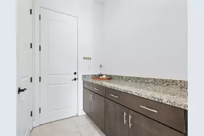 8560 NW 39 Court, Coral Springs, FL 33065 - Photo 18