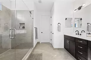 8560 NW 39th Ct, Coral Springs, FL 33065 - Photo 32