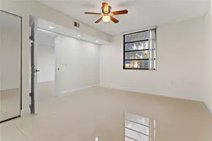 1719 Whitehall Dr, Davie, FL 33324 - Photo 28