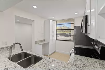 1719  Whitehall Dr, Unit #104, Davie, FL 33324 - Photo 12