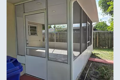 2606  Alcazar Dr, Miramar, FL 33023 - Photo 24