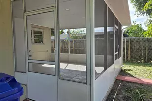 2606 Alcazar Dr, Miramar, FL 33023 - Photo 24