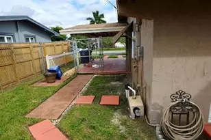 2606 Alcazar Dr, Miramar, FL 33023 - Photo 20