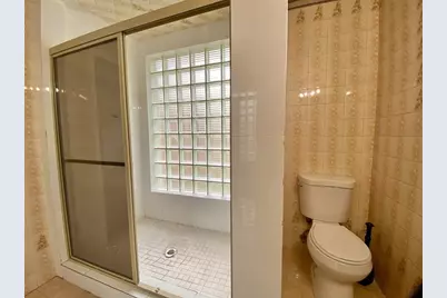 14131 NW 3rd Ave, Unit #F, Miami, FL 33168 - Photo 2