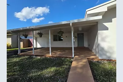 8571 NW 16th St, Pembroke Pines, FL 33024 - Photo 2