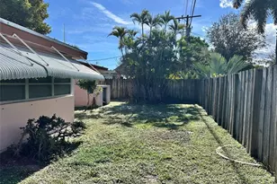 5671 NE 22nd Ave, Fort Lauderdale, FL 33308 - Photo 14