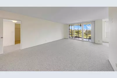 3850  Oaks Clubhouse Dr, Unit #409, Pompano Beach, FL 33069 - Photo 12