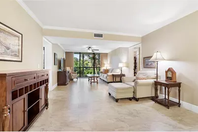 6181  Balboa Cir, Unit #305, Boca Raton, FL 33433 - Photo 8