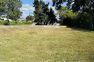 2937 SE 21st Ct, Okeechobee, FL 34974 - Photo 2