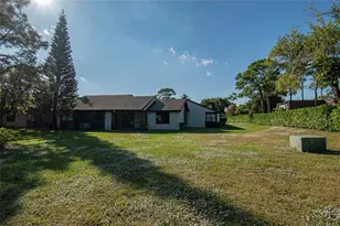 381 Ottawa Ct, Royal Palm Beach, FL 33411 - Photo 34