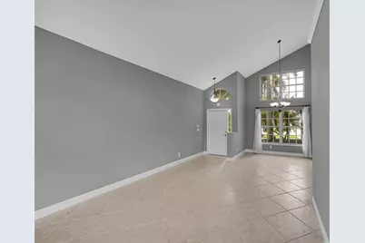 8236  White Rock Cir, Boynton Beach, FL 33436 - Photo 8