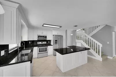 8236  White Rock Cir, Boynton Beach, FL 33436 - Photo 12