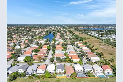 6840 NW 26th St, Margate, FL 33063 - Photo 46